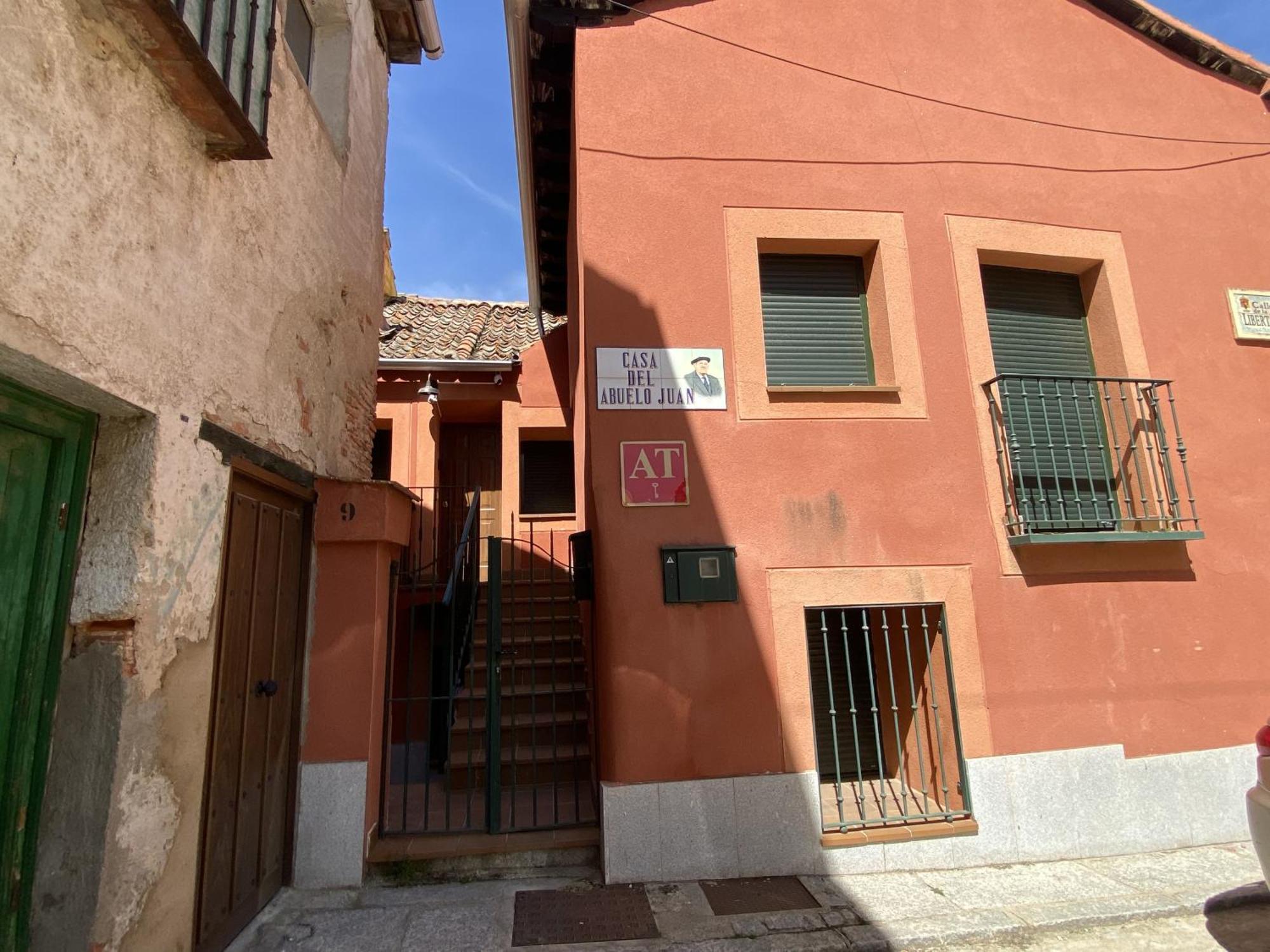 Apartamentos "Casa Abuelo Juan" San Ildefonso Exteriér fotografie